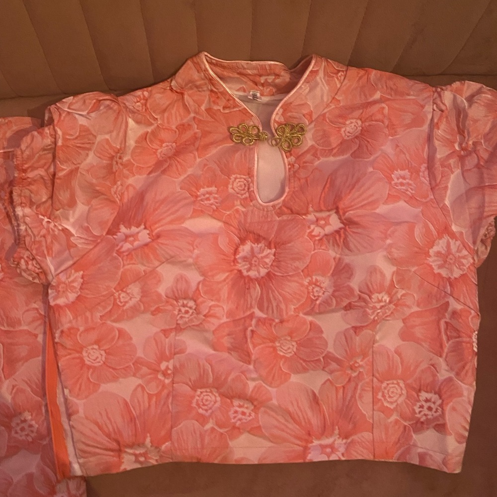 Bought it from comino couture. Never worn.